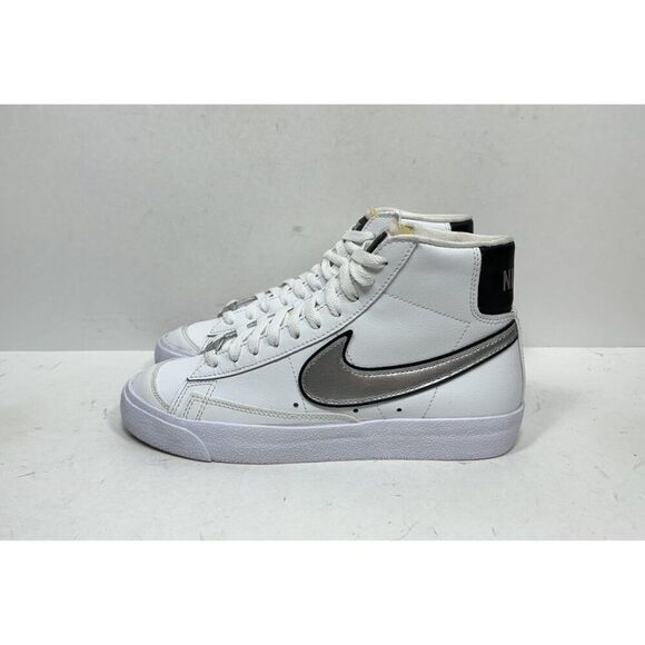Nike Blazer Mid ‘77 Essential White Metallic Silver DH0070-100 Womens Size 8 - Picture 3 of 8